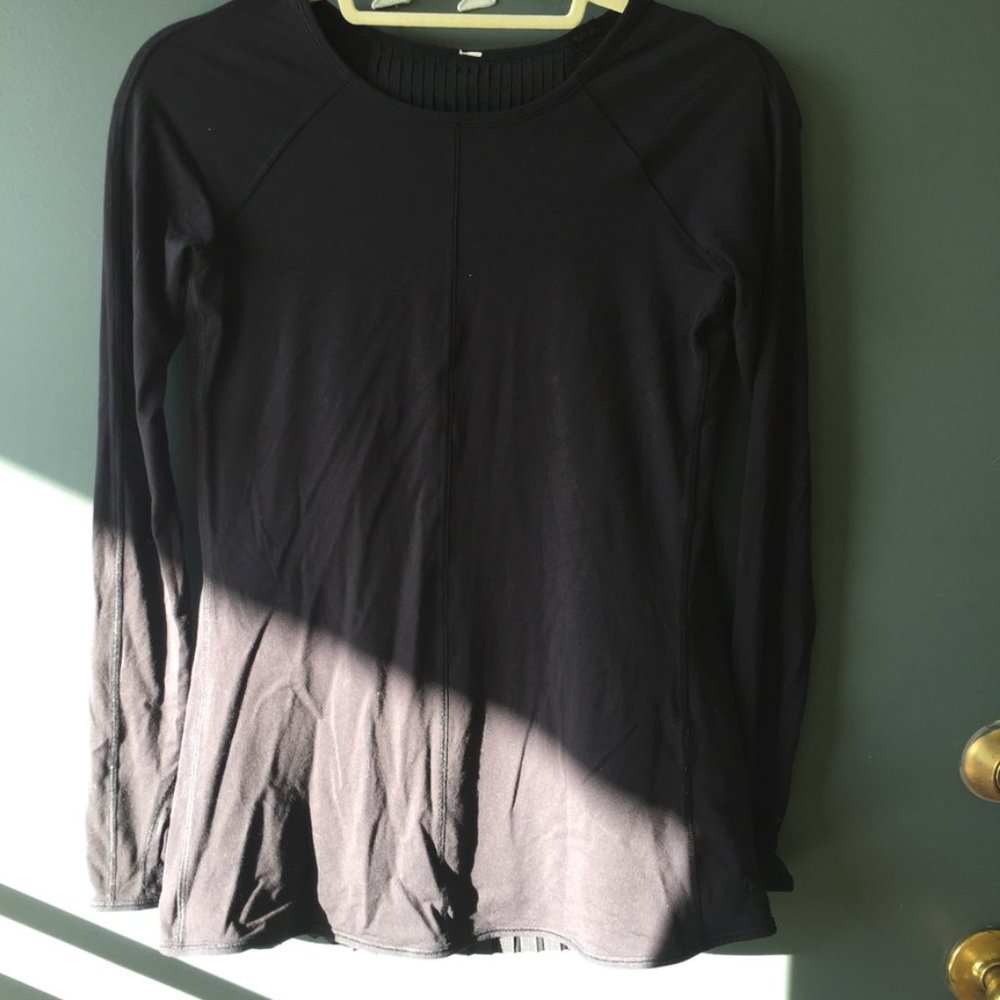 Black Lululemon LongSleeve Pleated Top